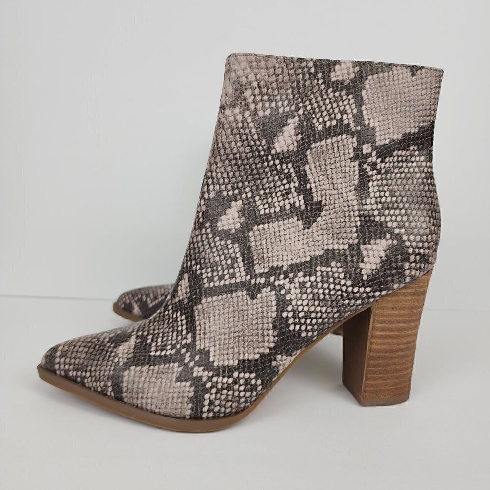 CARLOS by Carlos Santana Lydia Snakeskin Faux Leather Heeled Boots 10